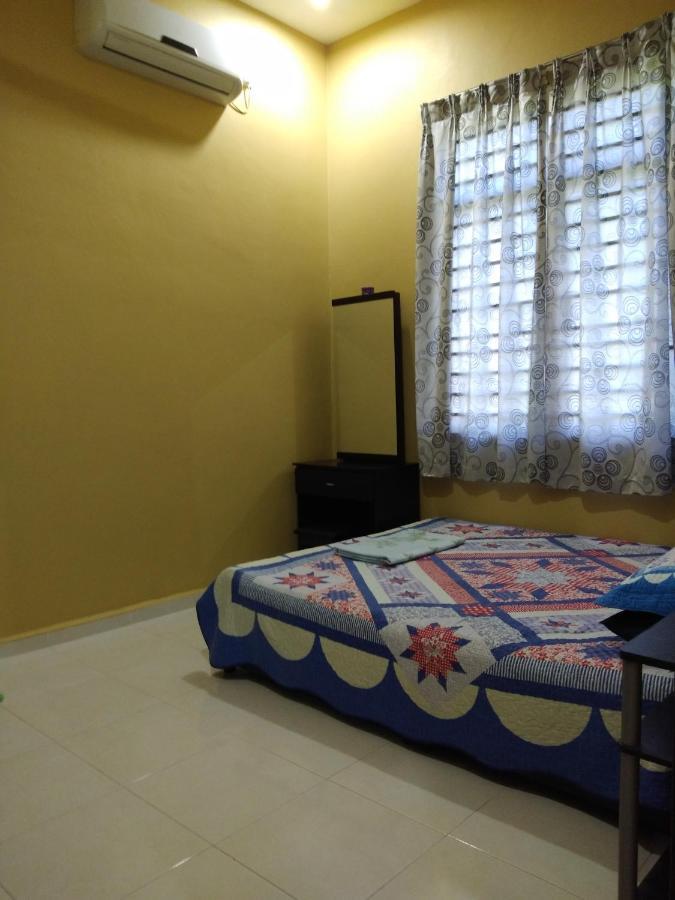 Davallia Homestay Dungun Exterior foto